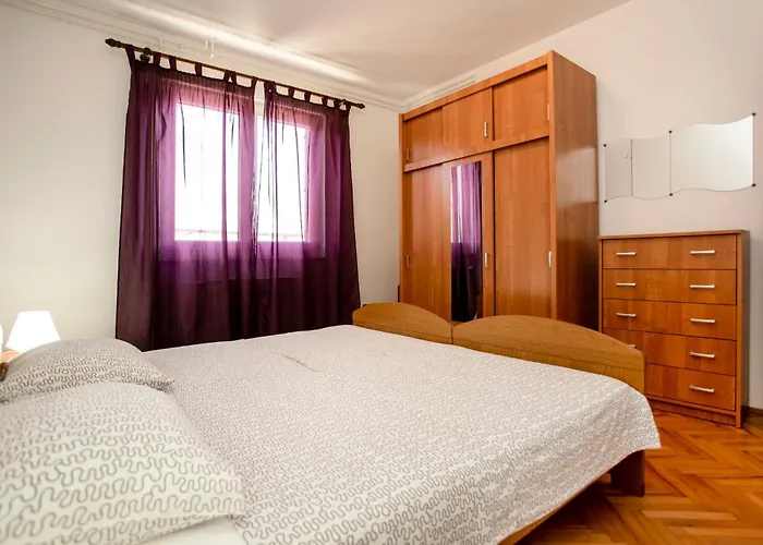 In - Istrien 11487 *