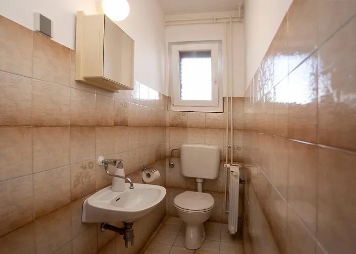 In - Istrien 11487 *